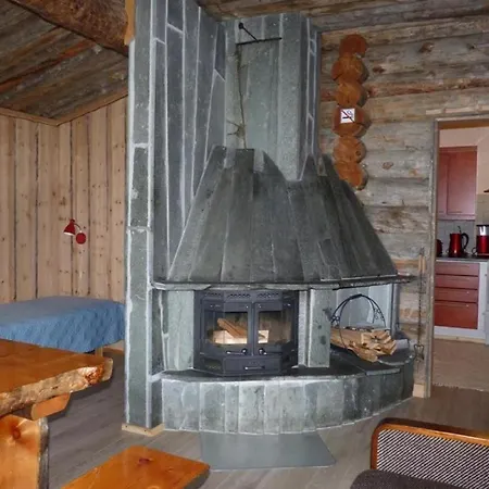 Chalet Karhujaerven Kelopirtit