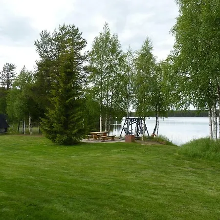 Karhujaerven Kelopirtit Шале Karhujarvi