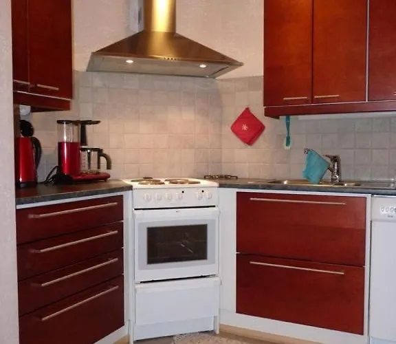 木屋 Karhujaerven Kelopirtit Karhujarvi